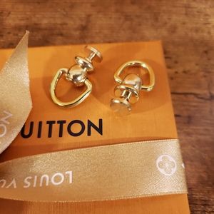 Swivel D Ring Rivets